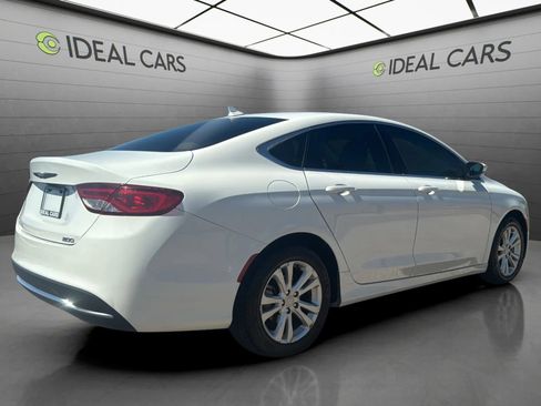 Used 2015 Chrysler 200 Limited w/ Convenience Group FWD image 5