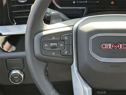 New 2026 GMC Sierra 1500 Elevation w/ LPO, Elevation Black Package image 9