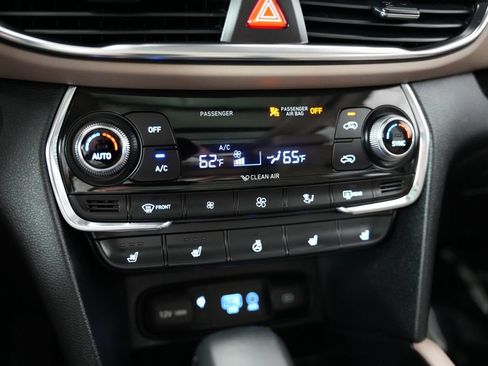 Used 2020 Hyundai Santa Fe Limited AWD/4WD image 23