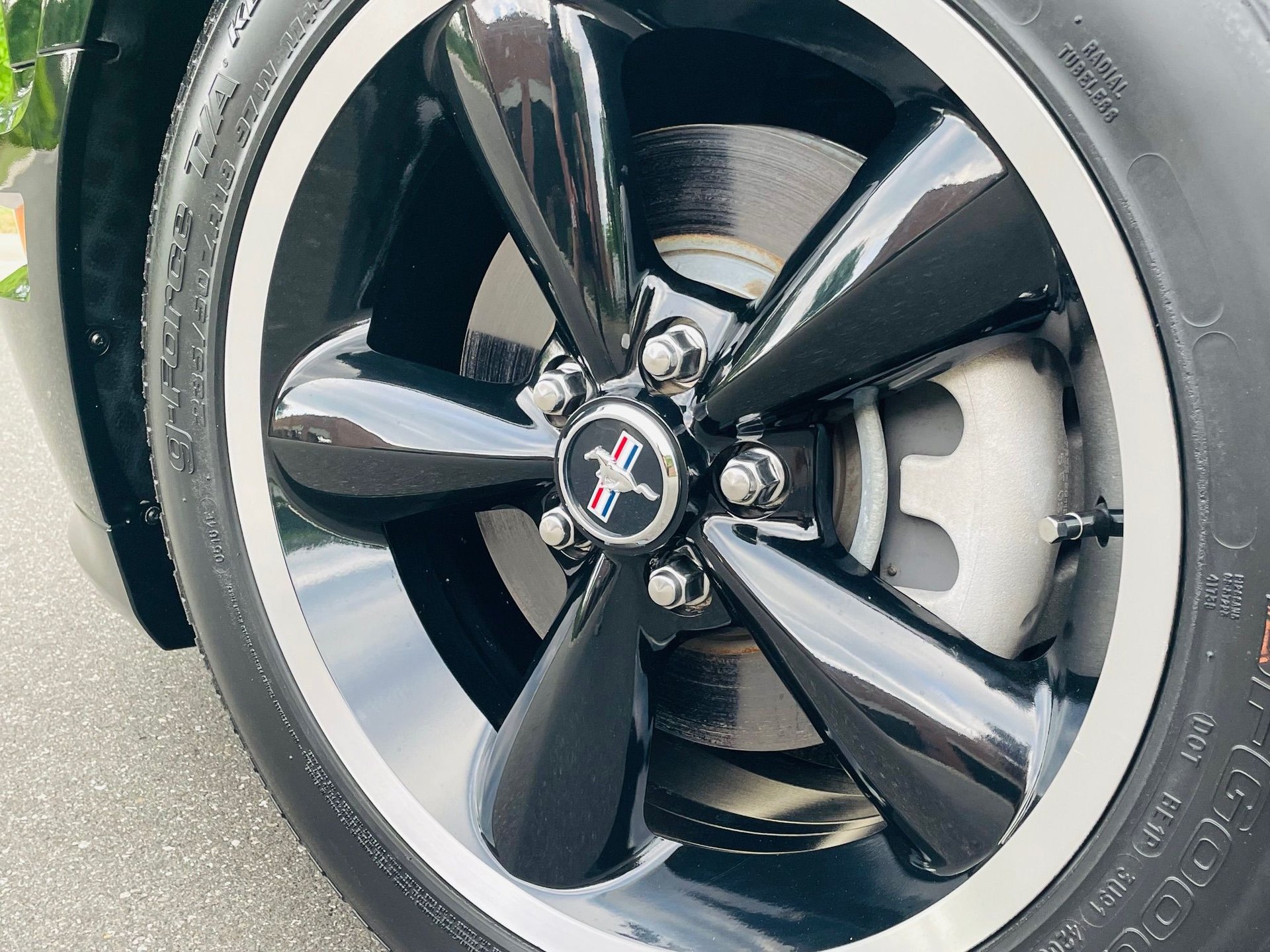 Used 2007 Ford Mustang GT RWD image 23