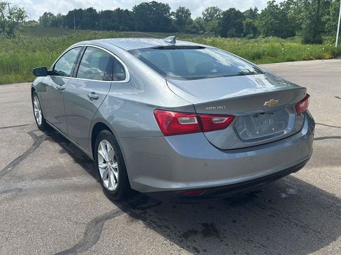 Used 2024 Chevrolet Malibu LT FWD image 3