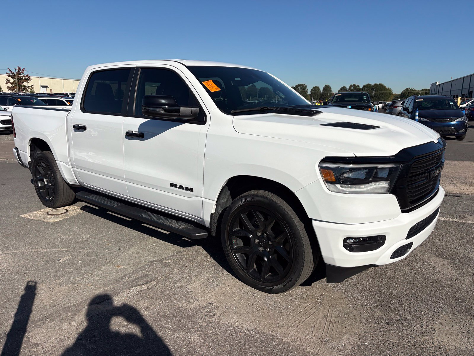 Used 2024 RAM 1500 Laramie AWD/4WD image 2