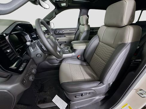 New 2026 Chevrolet Silverado 1500 ZR2 w/ LPO, Dark Essentials Package AWD/4WD image 21