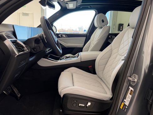 New 2026 BMW X5 xDrive50e w/ M Sport Package AWD/4WD image 5