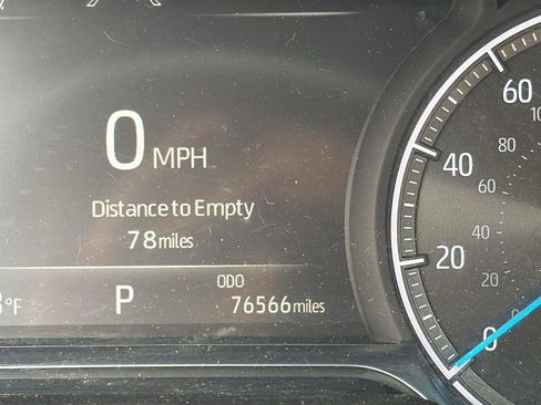 Used 2021 Toyota Venza XLE w/ Softex Package image 14