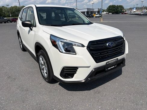 Used 2022 Subaru Forester AWD/4WD image 7