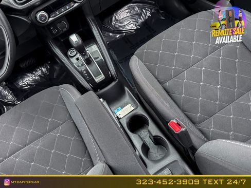 Used 2019 Nissan Kicks SV FWD image 19