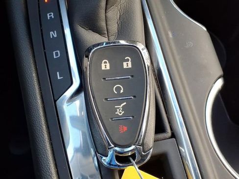 Used 2023 Chevrolet Equinox LT w/ Driver Convenience Package AWD/4WD image 29
