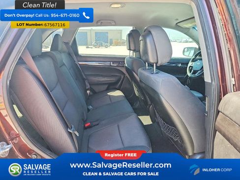 Used 2013 Kia Sorento LX w/ Convenience Pkg FWD image 15