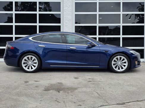 Used 2018 Tesla Model S 75D AWD/4WD image 3