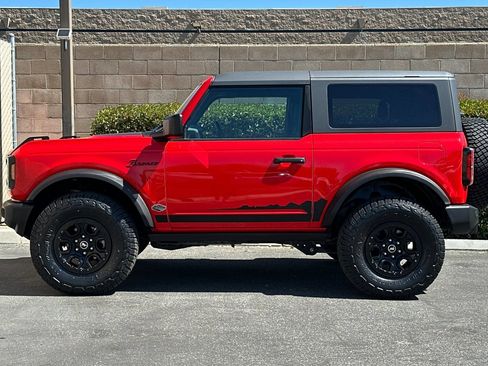 Used 2022 Ford Bronco Wildtrak AWD/4WD image 7