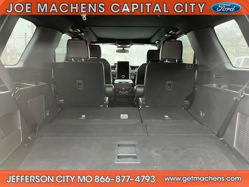 Certified 2023 Ford Expedition Platinum image 10