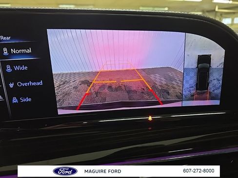 Used 2022 Cadillac Escalade ESV Premium Luxury image 25