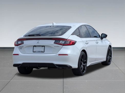 Used 2024 Honda Civic Sport image 5
