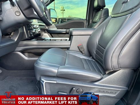 Used 2025 Ford F450 Platinum image 19