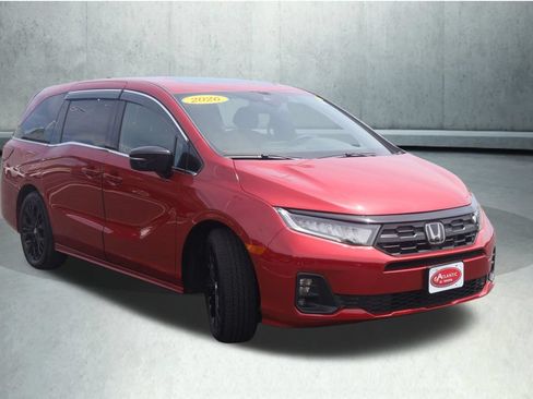 Used 2026 Honda Odyssey Sport-L image 12