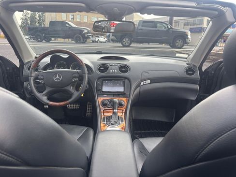 Used 2007 Mercedes-Benz SL 550 w/ Premium Pkg I image 10