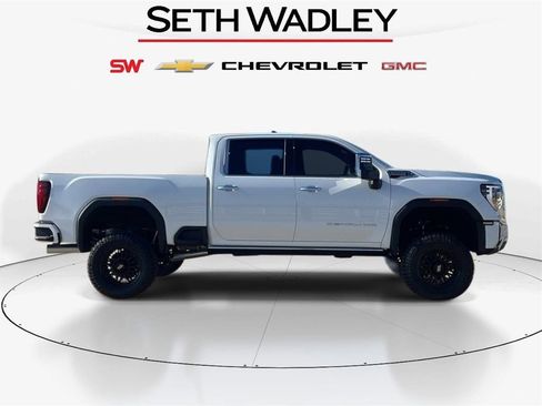 New 2025 GMC Sierra 2500 Denali w/ Denali Reserve Package image 8