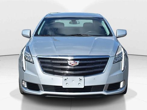 Used 2019 Cadillac XTS Luxury image 11