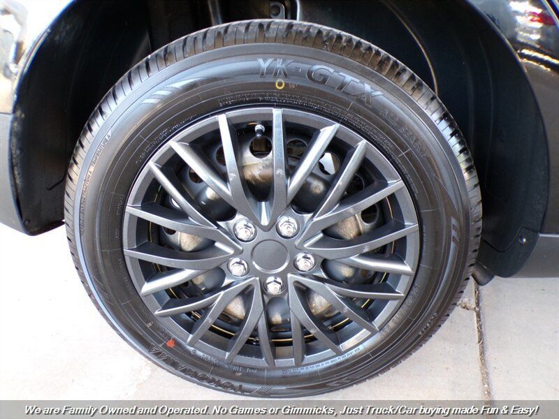 Used 2020 Kia Soul LX FWD image 37