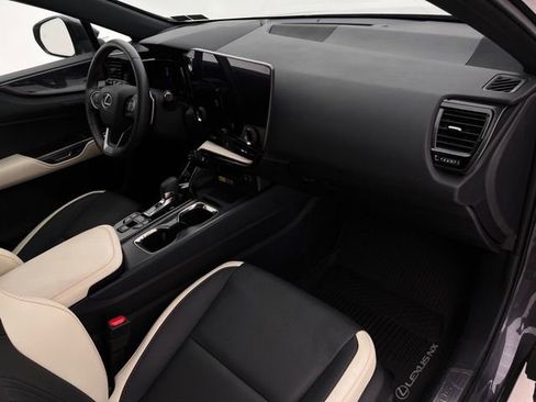 Used 2022 Lexus NX 350 AWD image 13