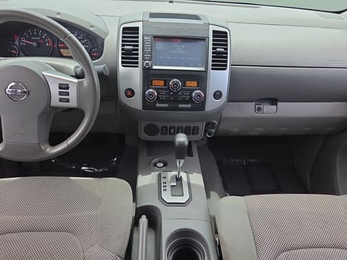 Used 2021 Nissan Frontier SV w/ Midnight Edition Floor Mats RWD image 13