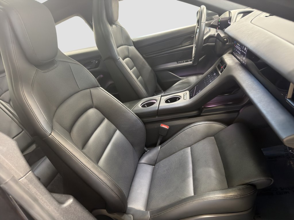 Used 2020 Porsche Taycan 4S AWD/4WD image 12