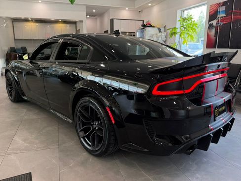 Used 2020 Dodge Charger Scat Pack RWD image 5