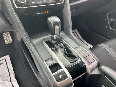Used 2020 Honda Civic Sport image 17