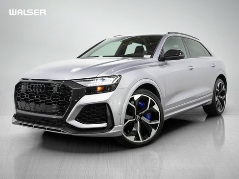 Used 2021 Audi RS Q8 w/ Carbon Optic Package AWD/4WD image 1
