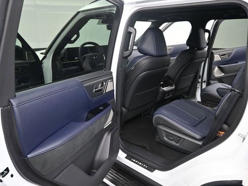 New 2026 INFINITI QX80 4WD w/ Sport Exterior Package image 11