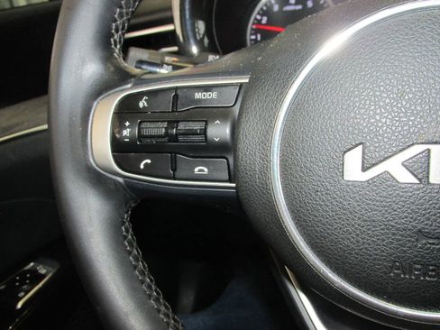 Used 2023 Kia K5 EX image 16
