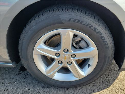 Used 2024 Chevrolet Malibu LT FWD image 6