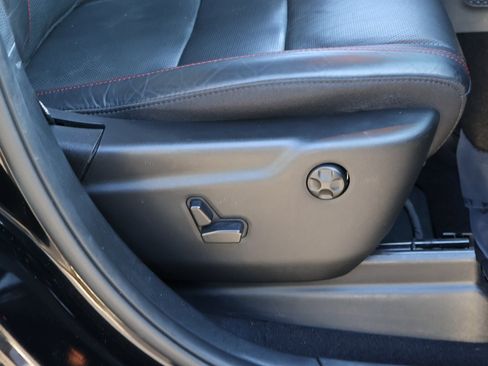 Used 2024 Dodge Durango GT image 10