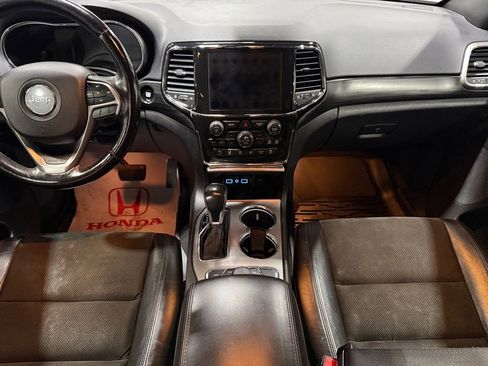 Used 2021 Jeep Grand Cherokee Altitude AWD/4WD image 33