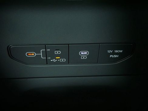 Certified 2024 Kia EV9 Land AWD/4WD image 36