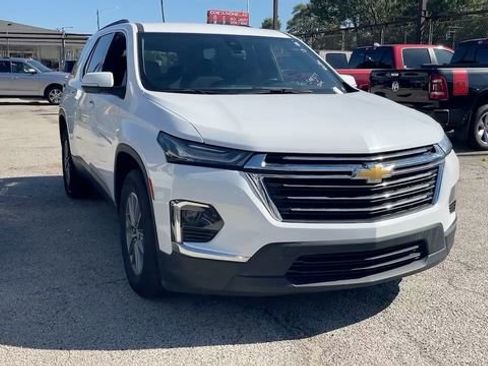 Used 2023 Chevrolet Traverse LT image 26