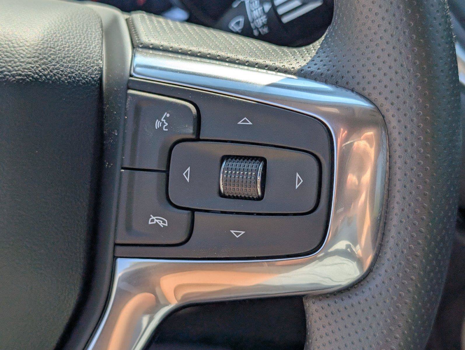 New 2026 Chevrolet Blazer LT w/ Convenience Package FWD image 27