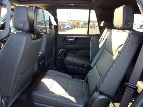 New 2026 Chevrolet Tahoe High Country AWD/4WD image 10