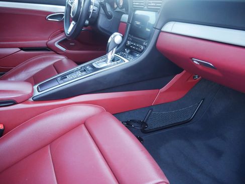 Used 2017 Porsche 911 Targa 4S image 21