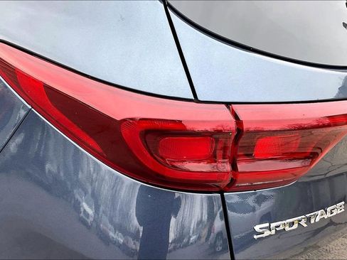Used 2021 Kia Sportage LX w/ LX AWD Popular Package image 28