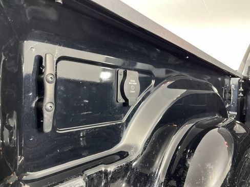 Used 2024 RAM 2500 Laramie w/ Safety Group AWD/4WD image 50