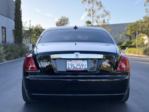 Used 2017 Rolls-Royce Ghost RWD image 12