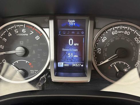 Certified 2020 Toyota Tacoma SR5 image 17