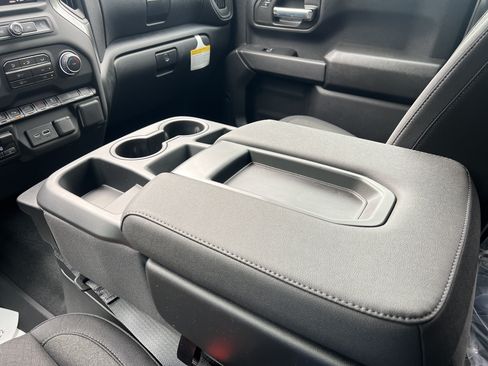 New 2026 Chevrolet Silverado 2500 Custom w/ Custom Value Package AWD/4WD image 31