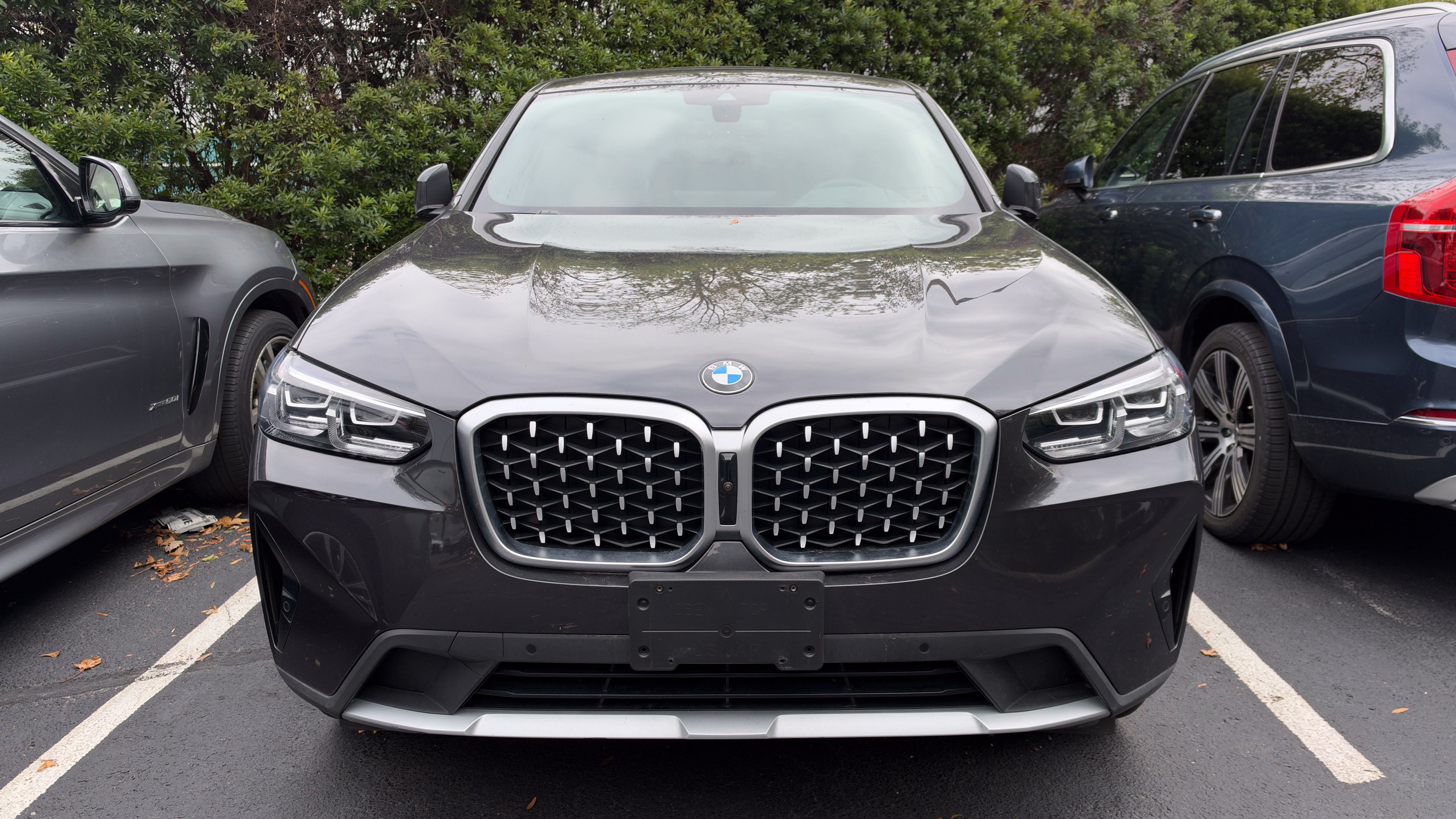 Used 2025 BMW X4 xDrive30i w/ Convenience Package AWD/4WD image 12