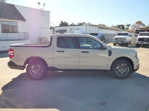 New 2025 Ford Maverick XLT w/ XLT Luxury Package image 2