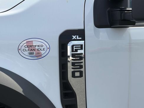 New 2025 Ford F550 4x4 Crew Cab Super Duty image 7