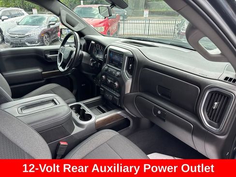 Used 2019 Chevrolet Silverado 1500 LT Trail Boss AWD/4WD image 34