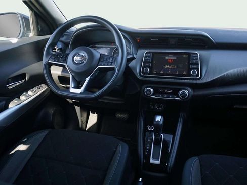 Used 2020 Nissan Kicks SV FWD image 23